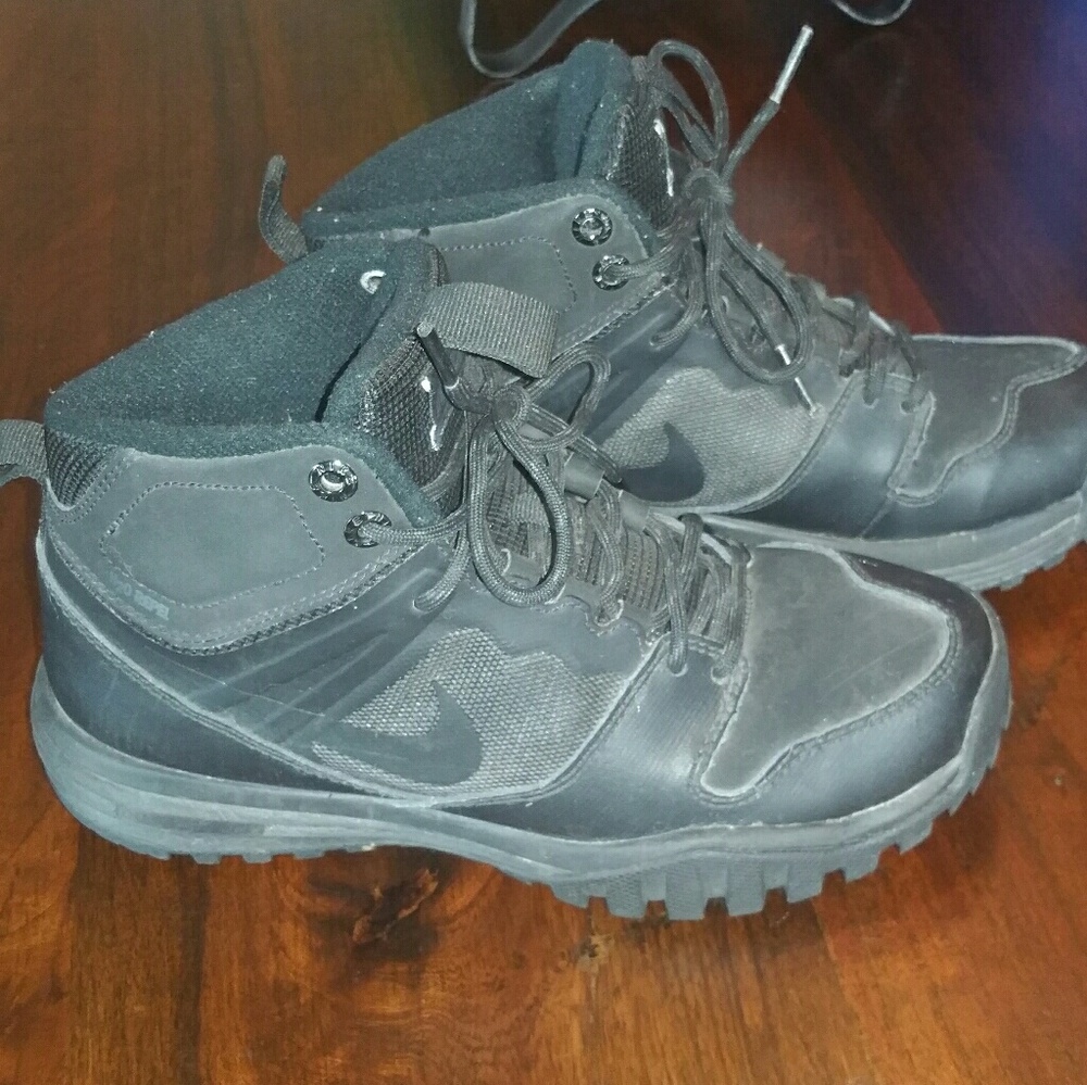 Nike H2O Repel Kids Hiking Boots